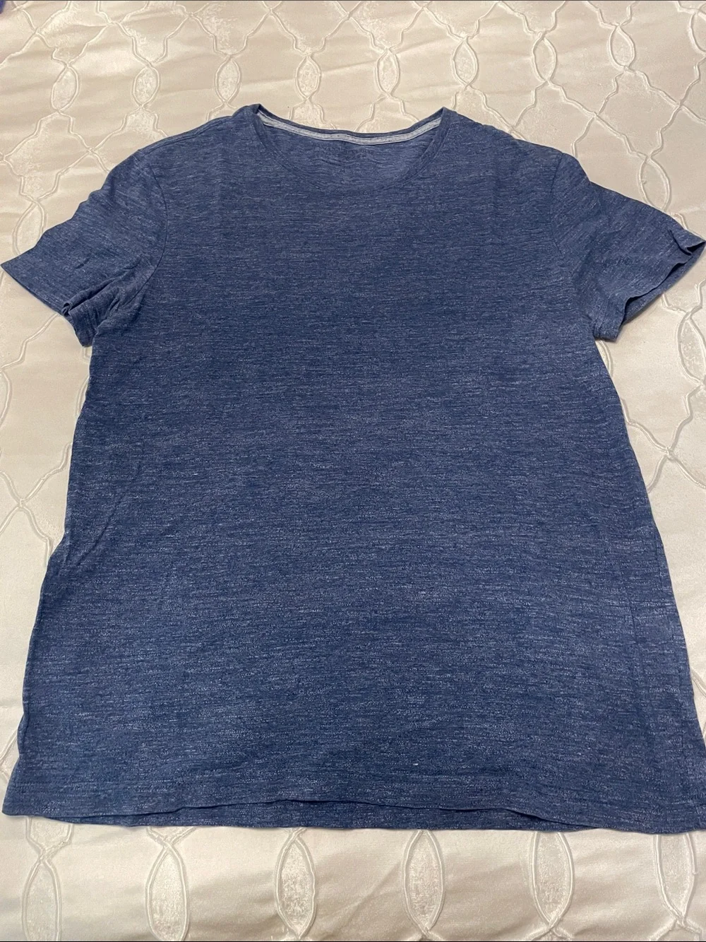 Banana Republic Men's Short Sleeve Tee in Heather Navy